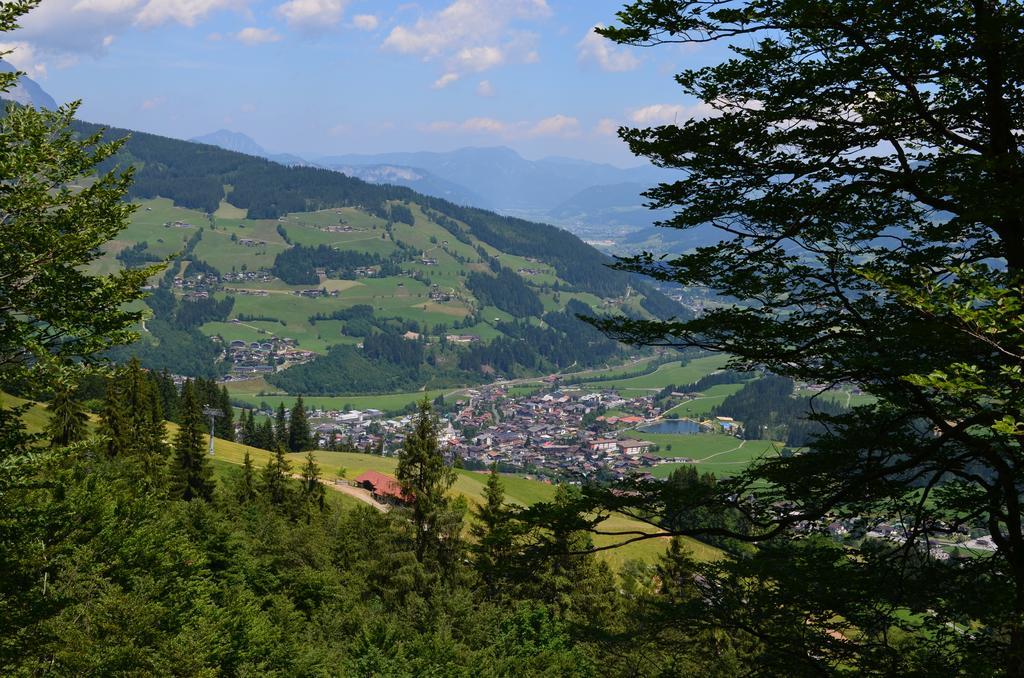 Haus Brügglbach Apartamento Kirchberg in Tirol Exterior foto